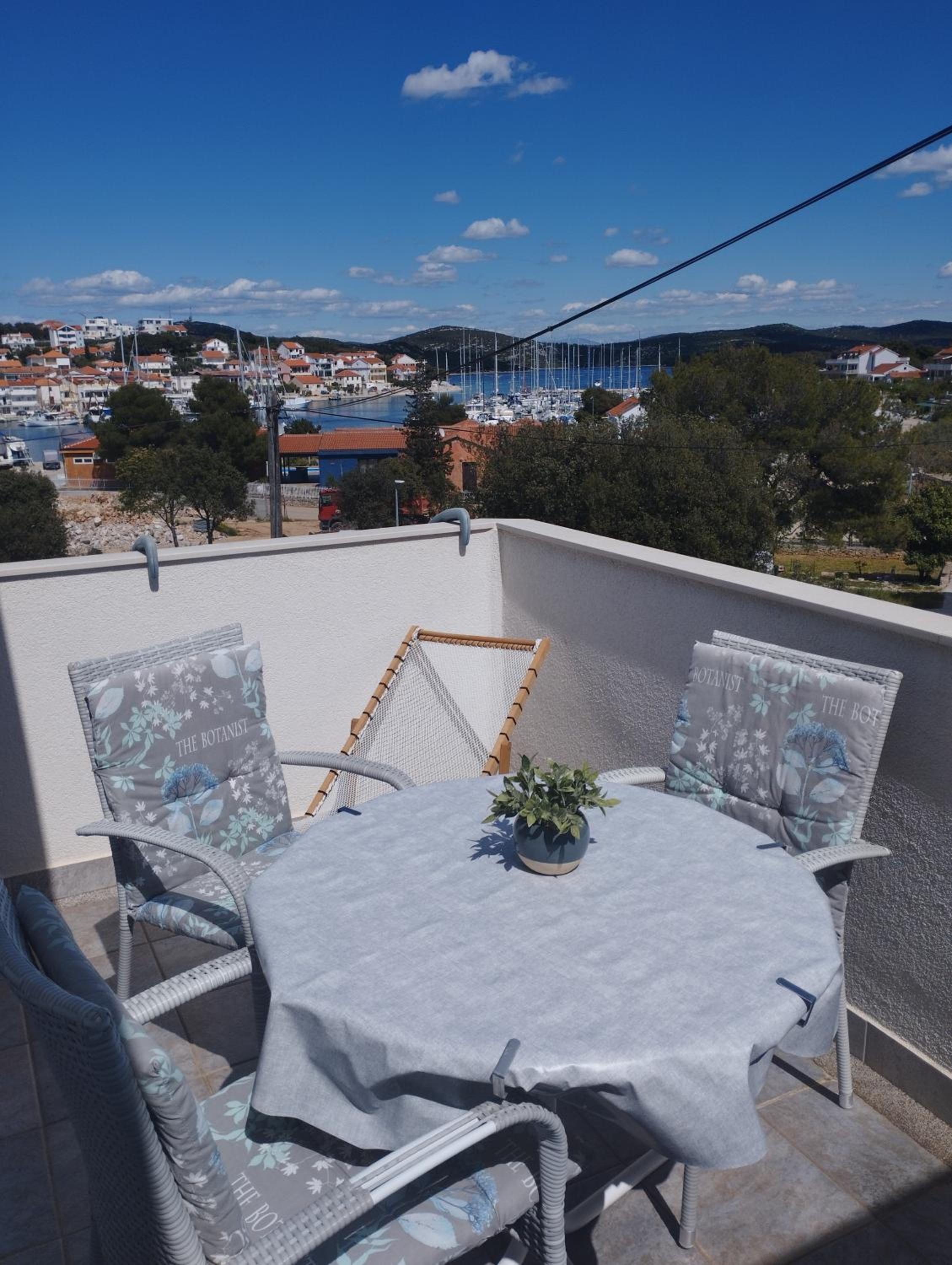 Apartmani Lučica