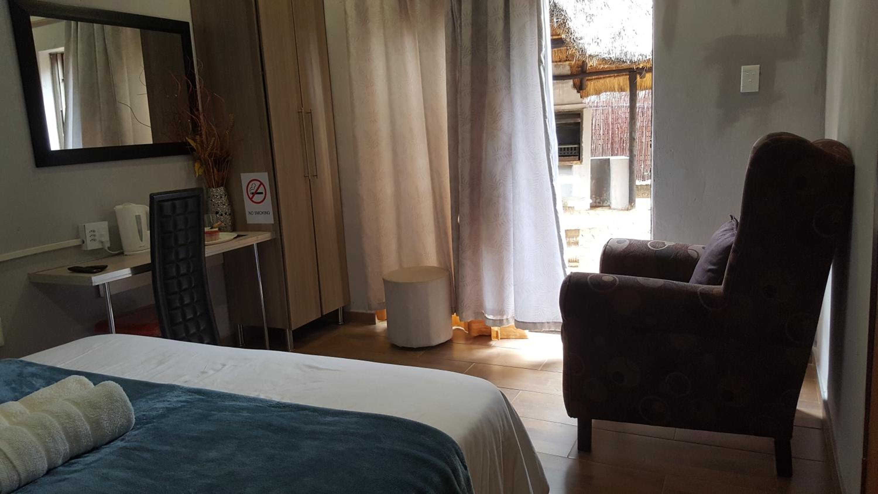 Photo 11