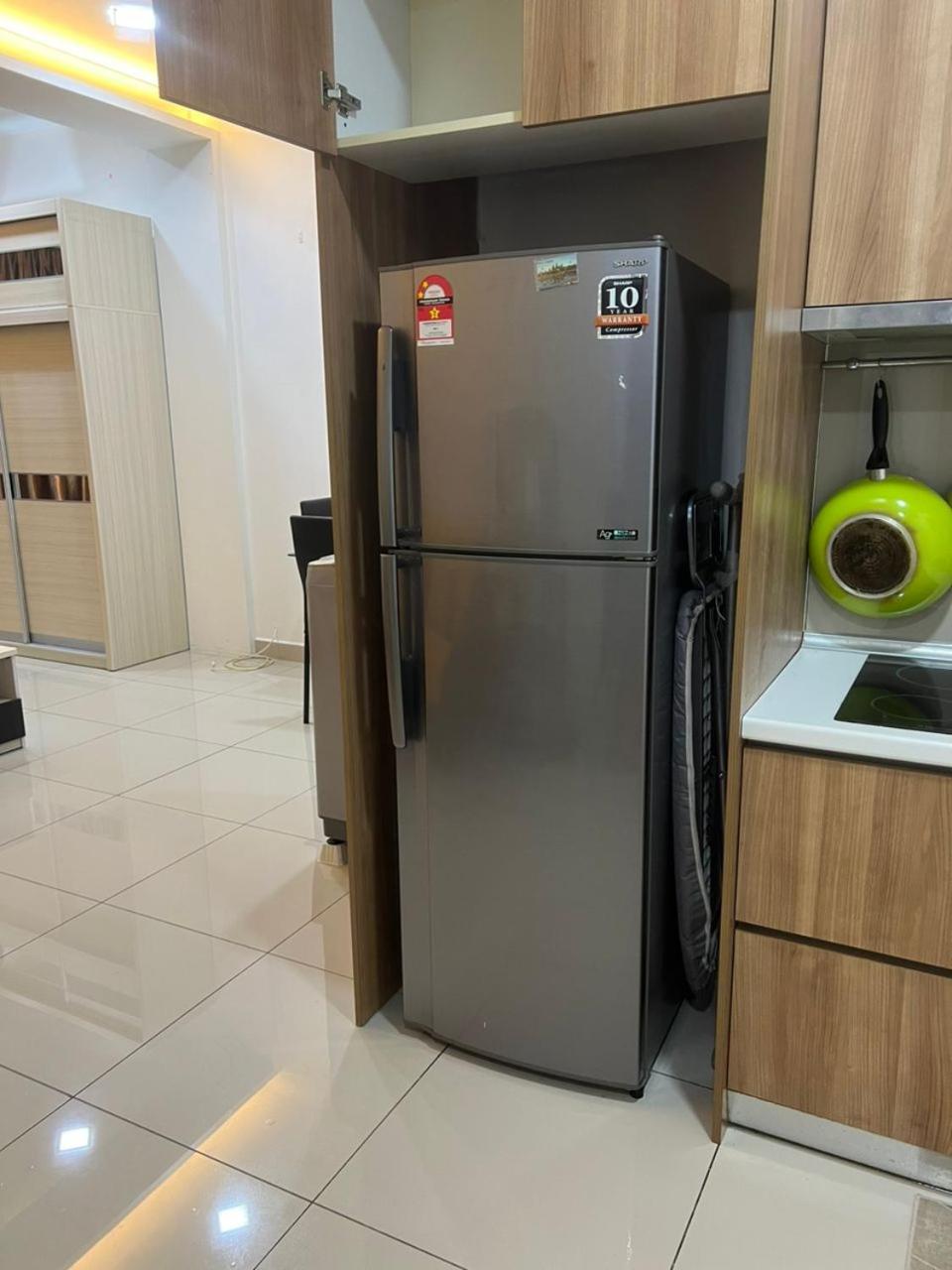20 HoMESTAY COZY STUDIO MOUNT AUSTIN TEBRAU NEAR JUSCO TOPPEN