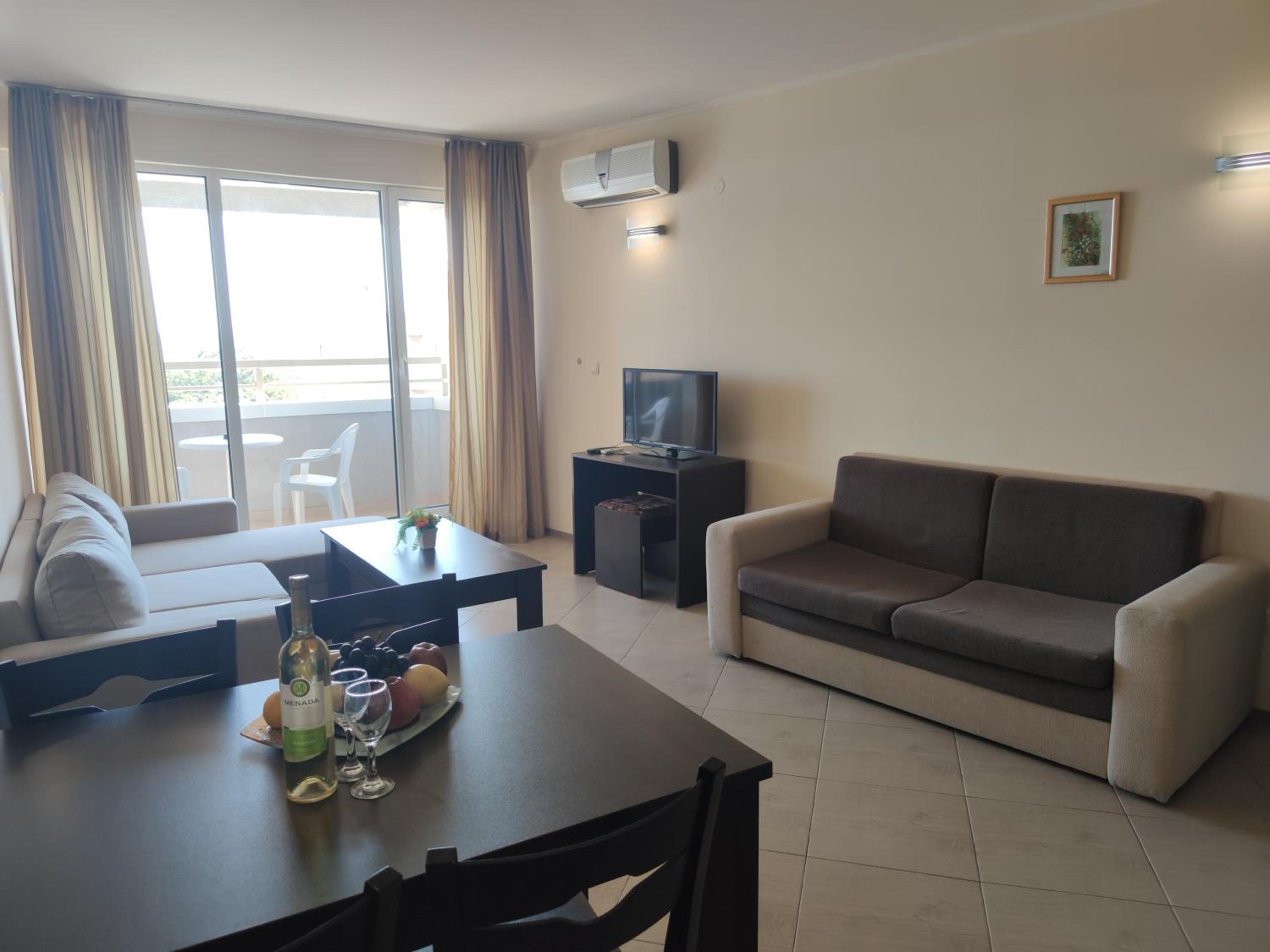 Europroperties Nikea Park