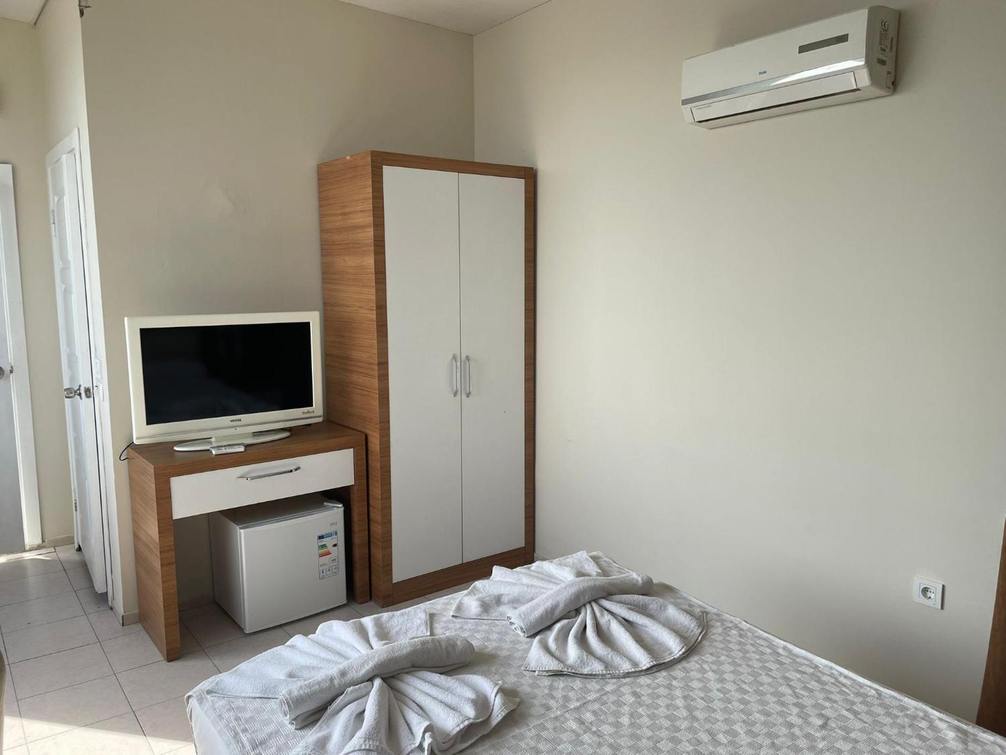 Rosella Hotel - Image 27