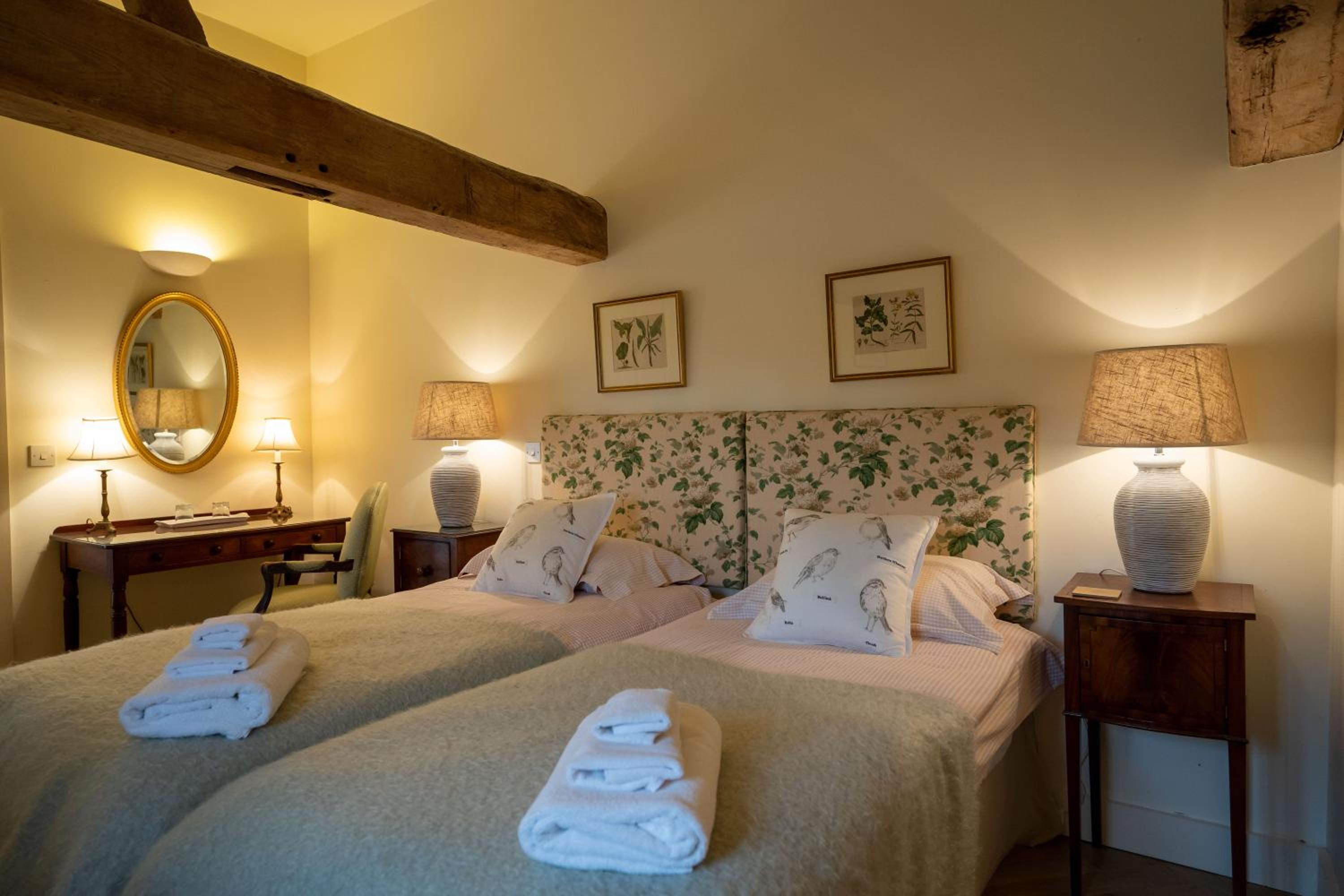 Stackyard Lodge - enchanting 18th Century converted barn in the Waveney Valley view 5