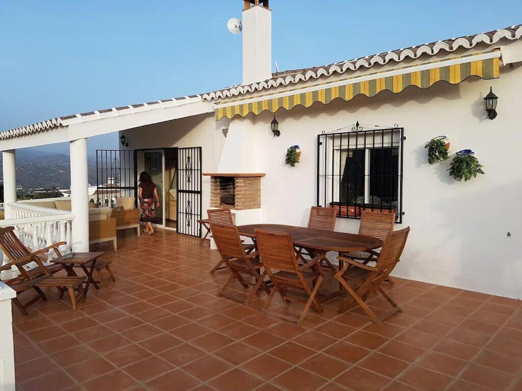 Casa Juan Lake Vinuela photo 5