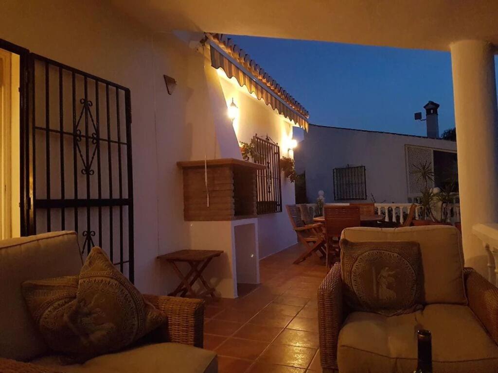 Casa Juan Lake Vinuela photo 2