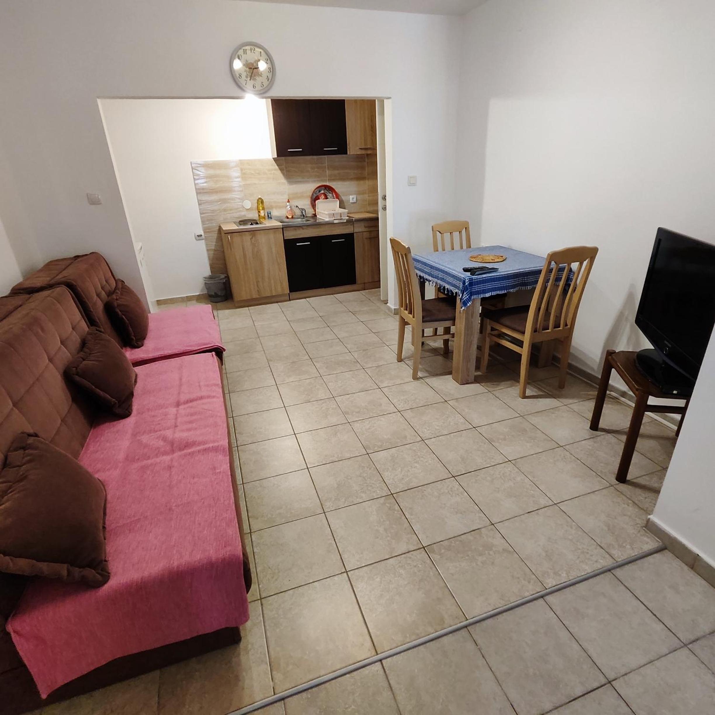 Real Apartments