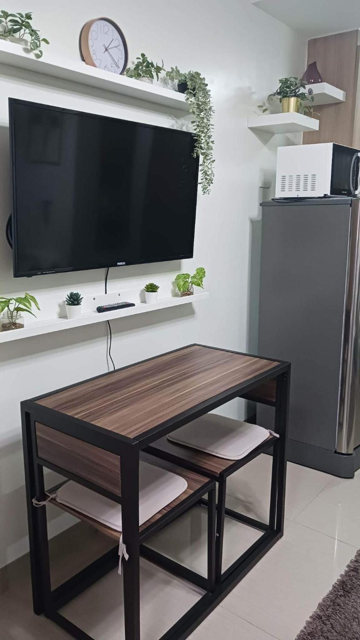 Shore 2 Condo unit near MOA view 5