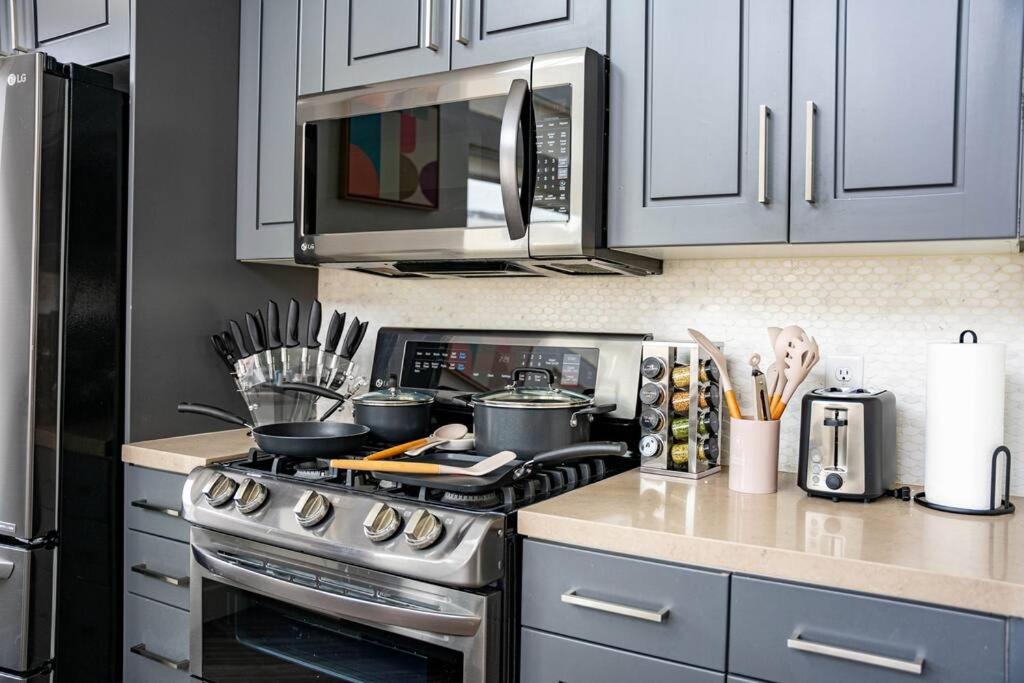 LUX Penthouse Oasis-Heart of SLC