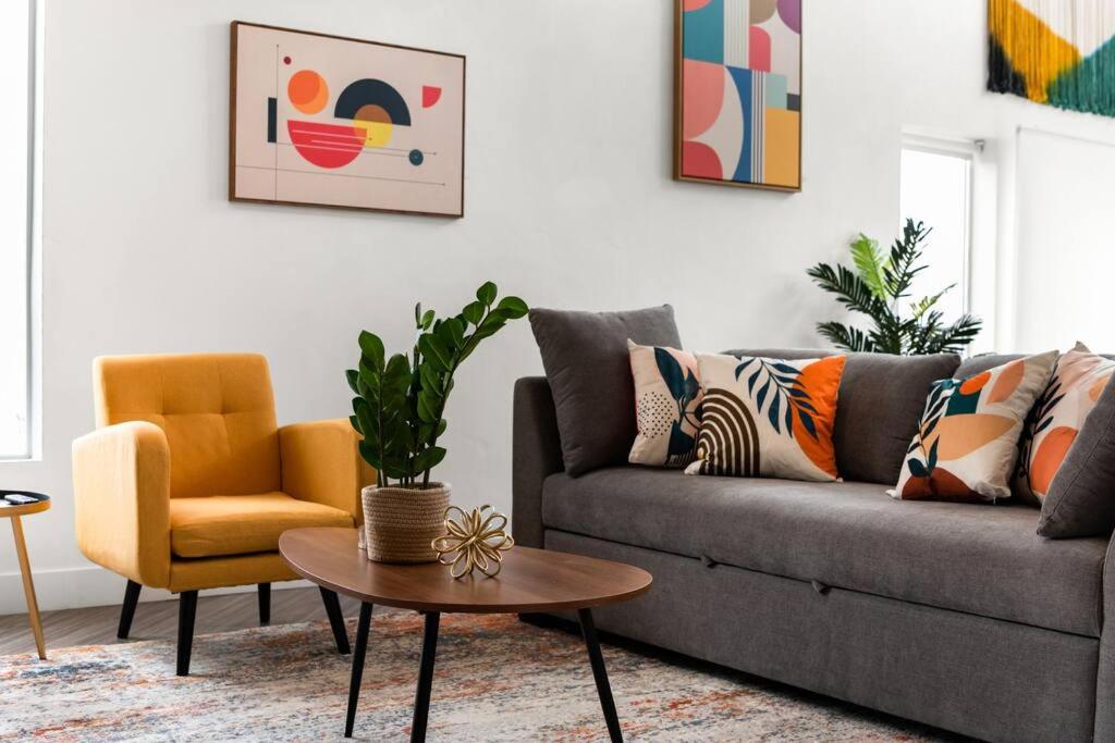 LUX Penthouse Oasis-Heart of SLC