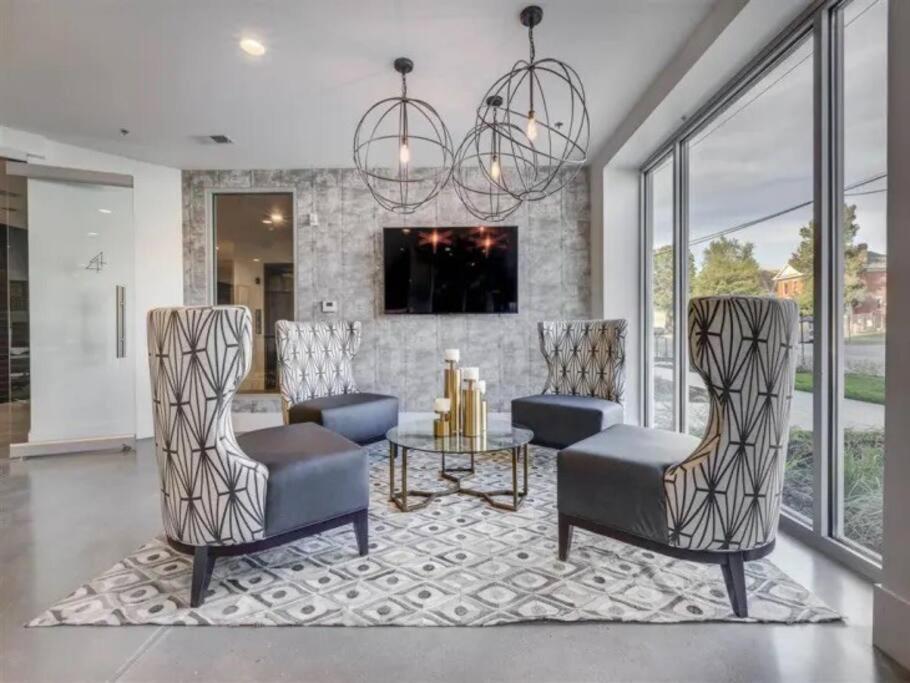 LUX Penthouse Oasis-Heart of SLC