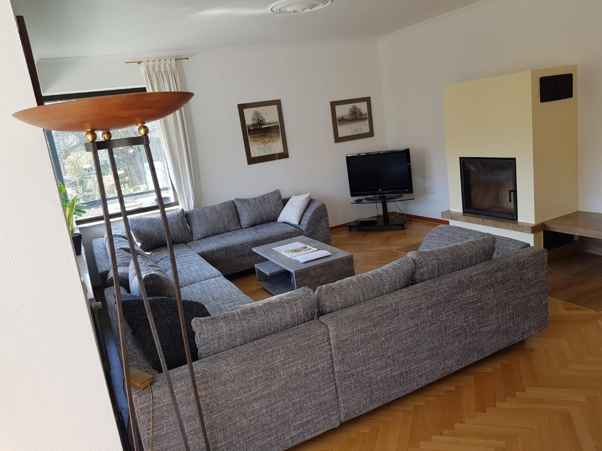 Adenauer Cottage