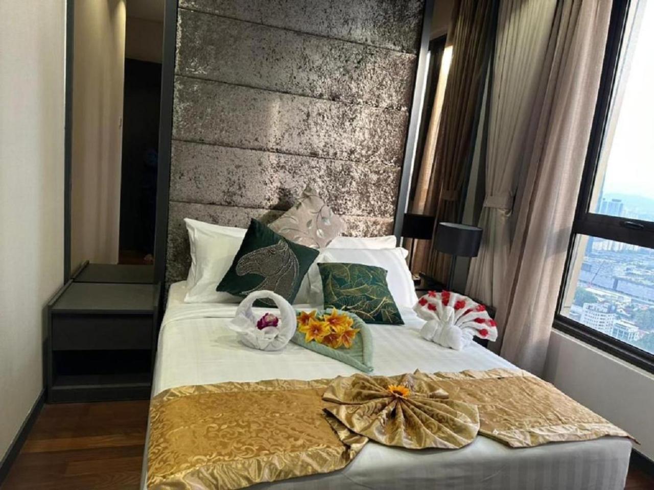 ASTRA @ 8 Kia Peng Suites