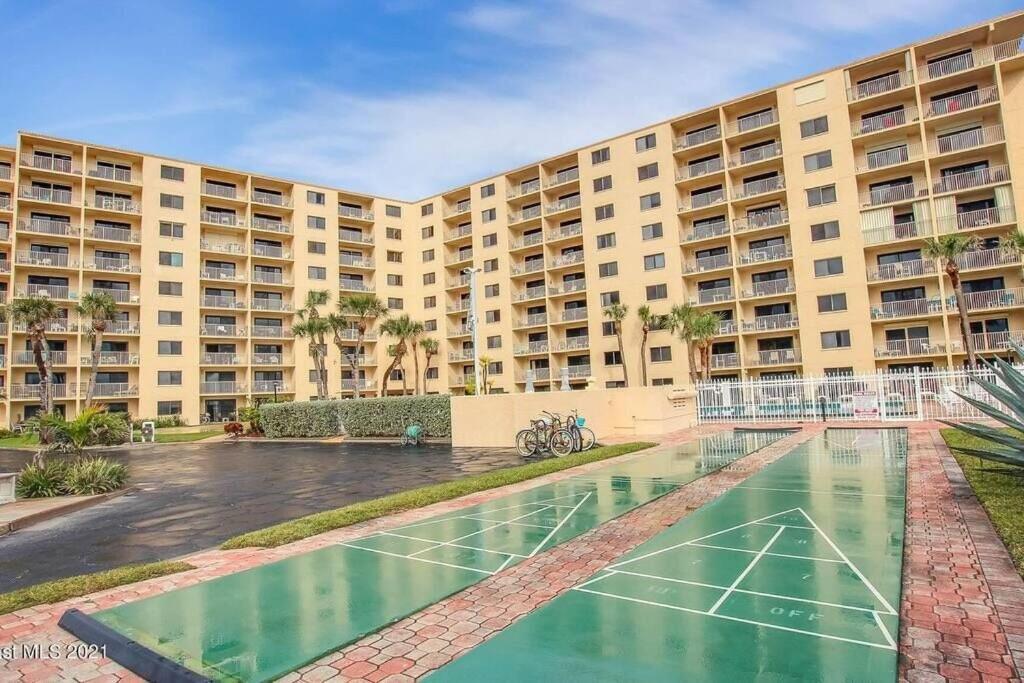 Canaveral Towers Resort-Beach, Surf, Rocket Launches