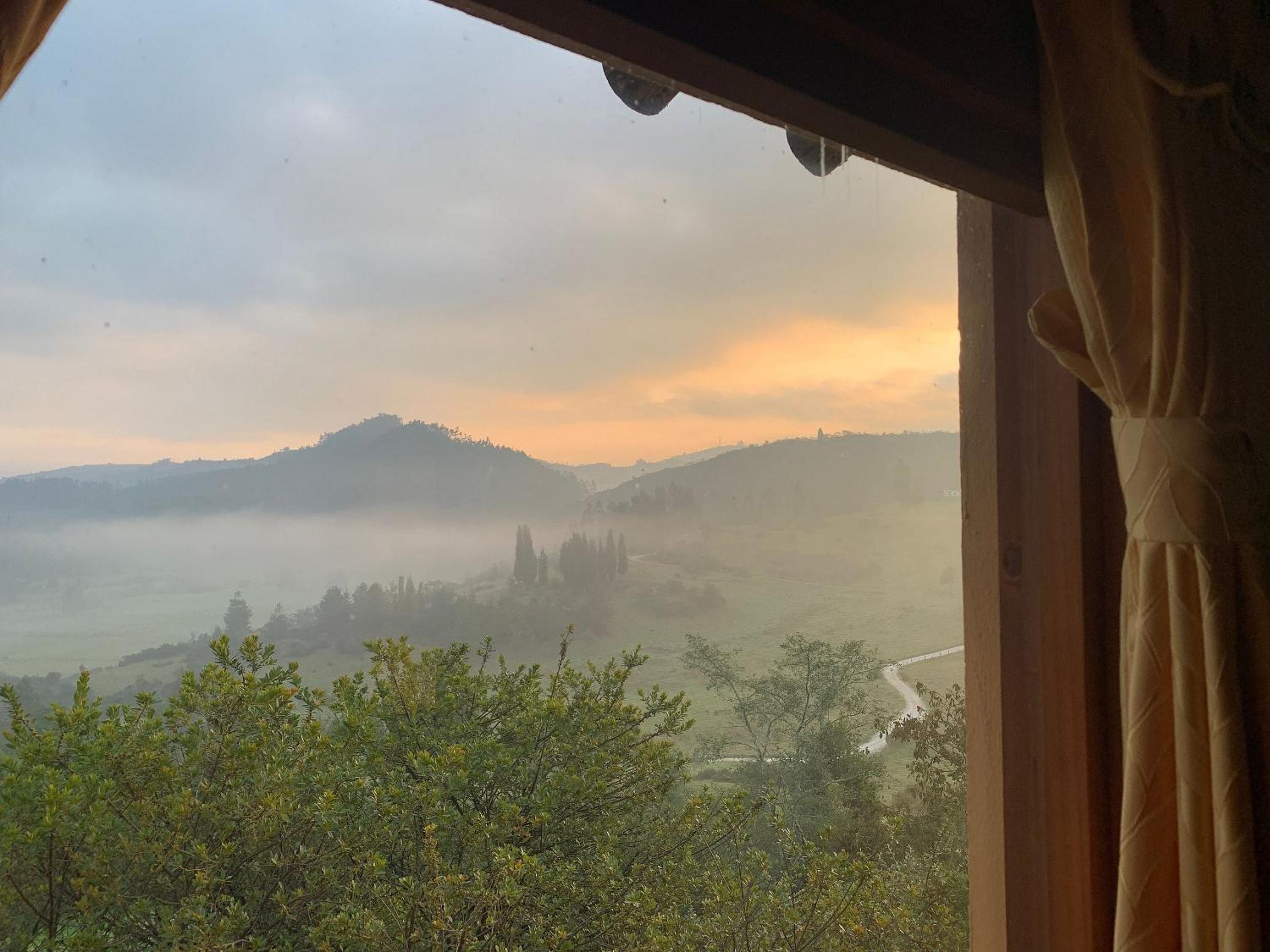 Hermoso alojamiento en una bella reserva natural de bosque alto andino en Tuta Boyacá