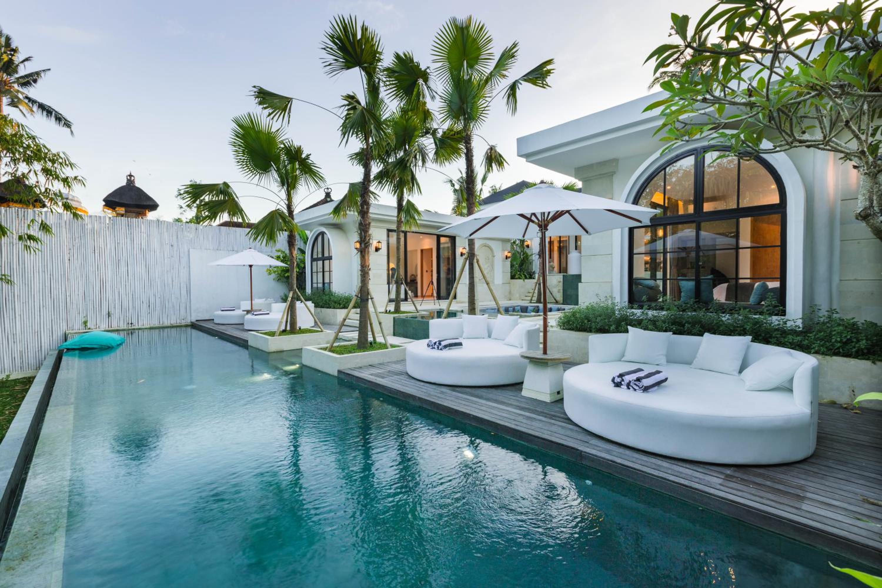 Villa Romana view 2