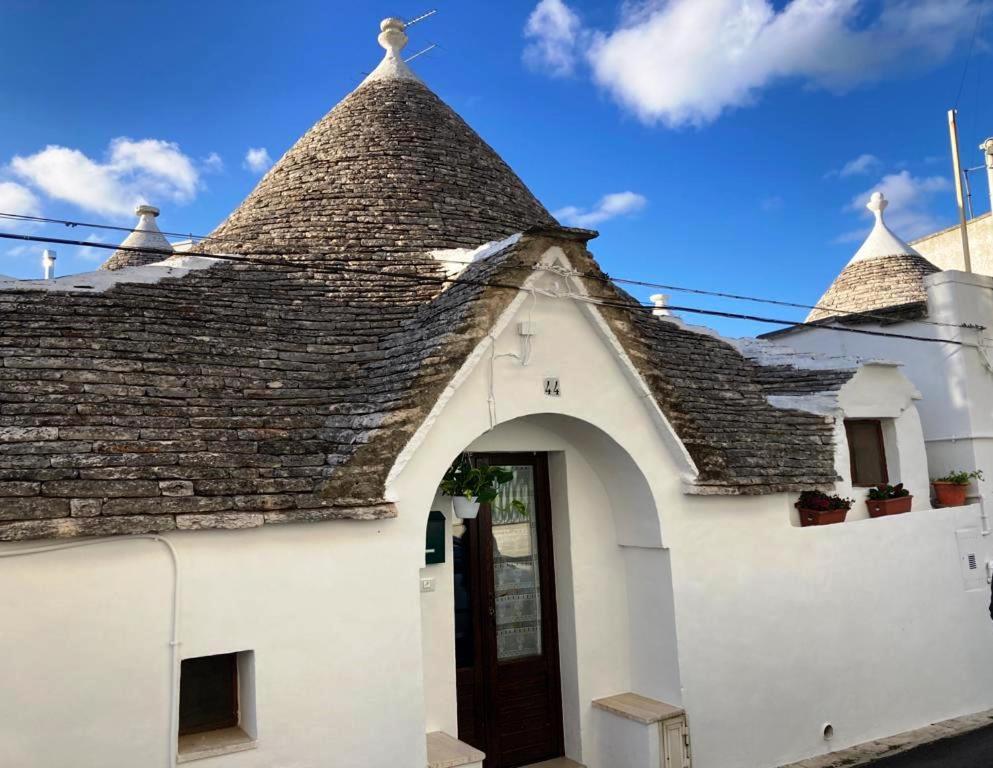 Trullo Il Nespolo view 2