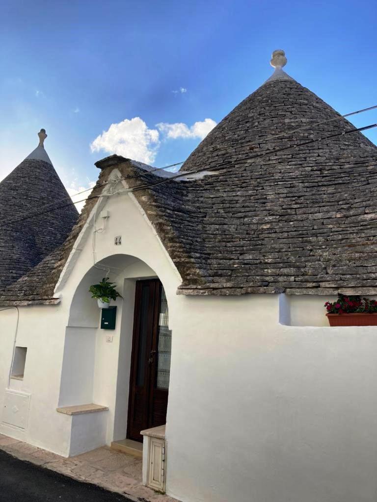 Trullo Il Nespolo view 3