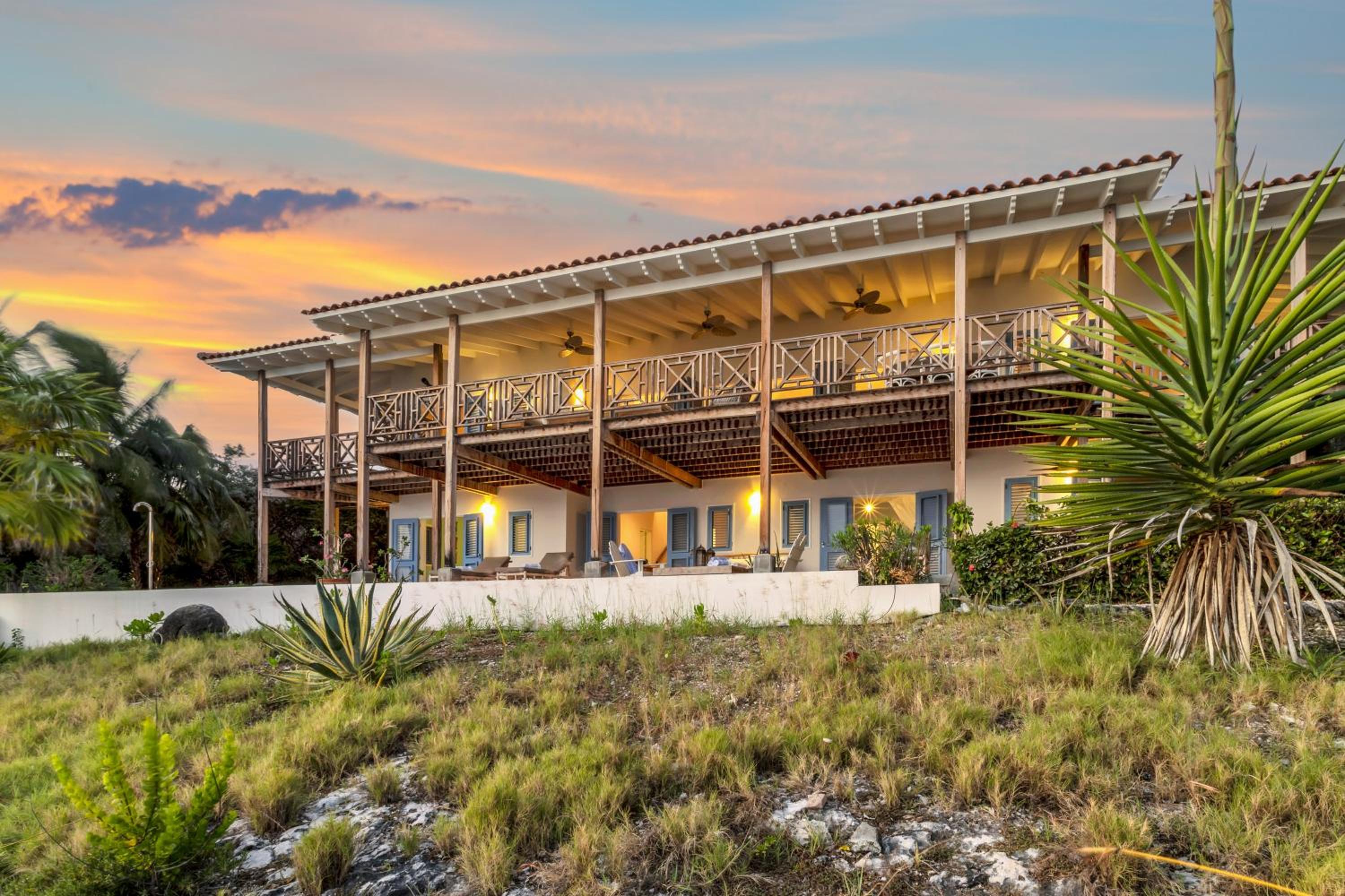 Villa Shores 32