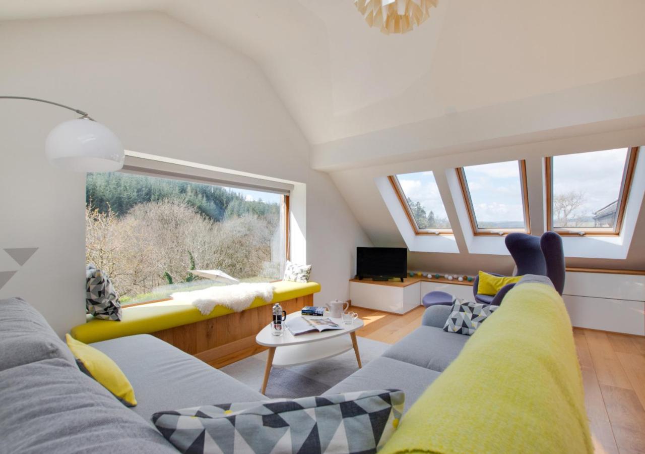 Bythynnod Aderyn Cottages