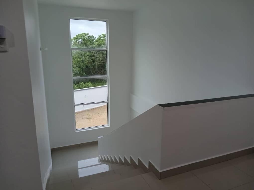 EMERALD VILLA HOMESTAY DUNGUN
