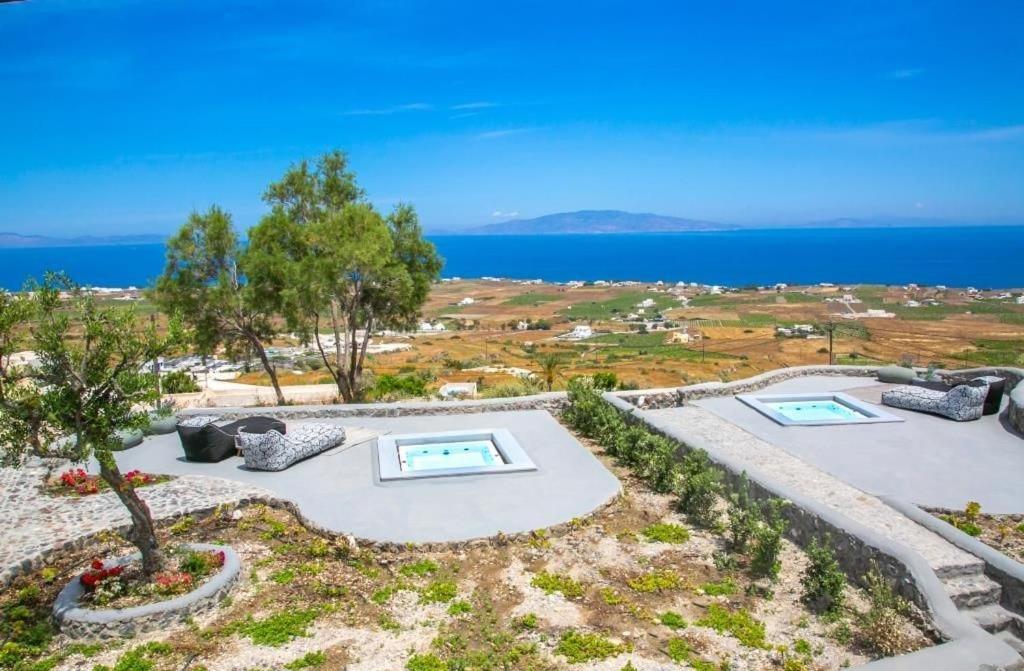 Luxury Santorini Villa Villa Elysian Dyo Private Hot Tub Air Conditioning photo 2