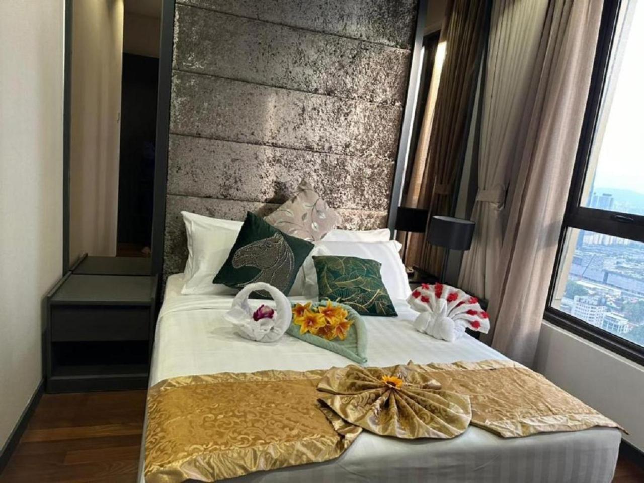 ASTRA @ 8 Kia Peng Suites