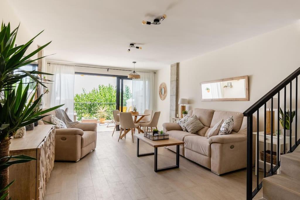 Duplex With Sunny Terrace Located In Mijas Pueblo