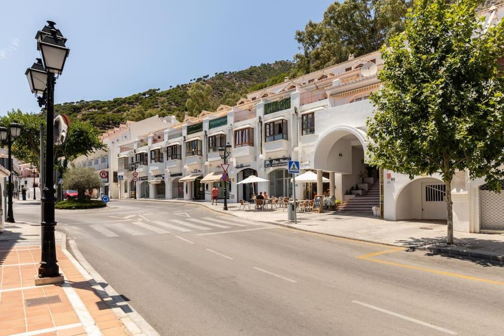 Duplex With Sunny Terrace Located In Mijas Pueblo