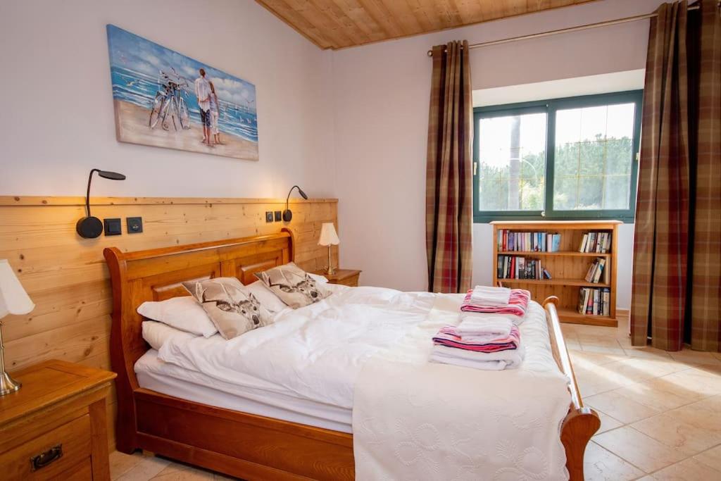 Impressive VILLA Dazura in Valtocado MIJAS