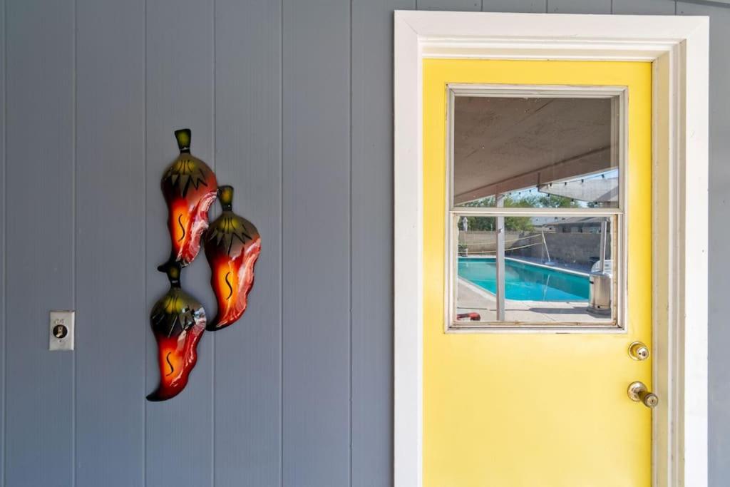 Vacation House! 6BR, FREE Heated Pool, Arcade & Hot Tub view 4
