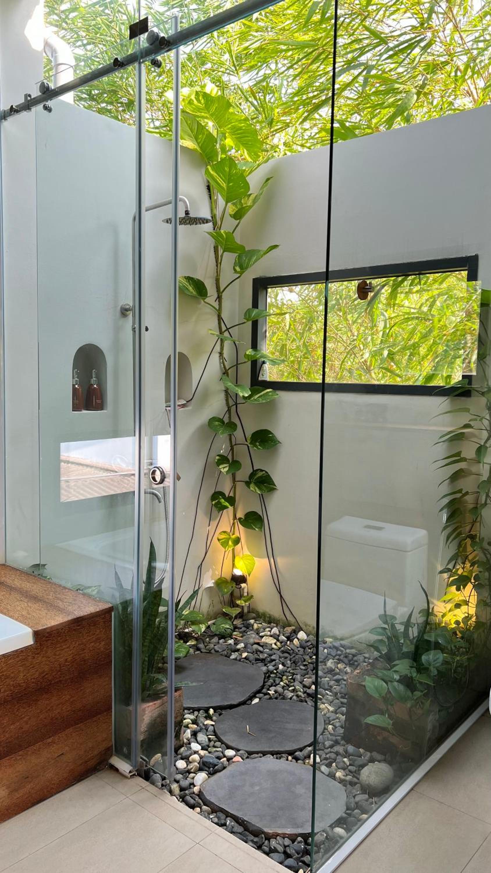 The Zen - InnerZen Mekong Riverside homestay Ben Tre 1 bed for 1-2 persons, 2 beds for 3-4 persons