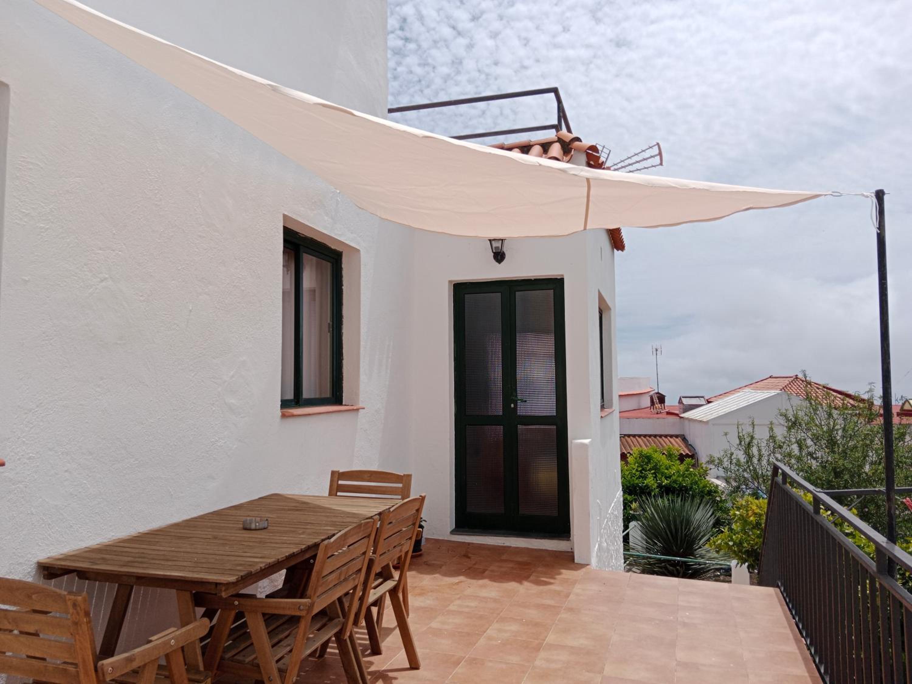 La Palma Hostel by Pension Central