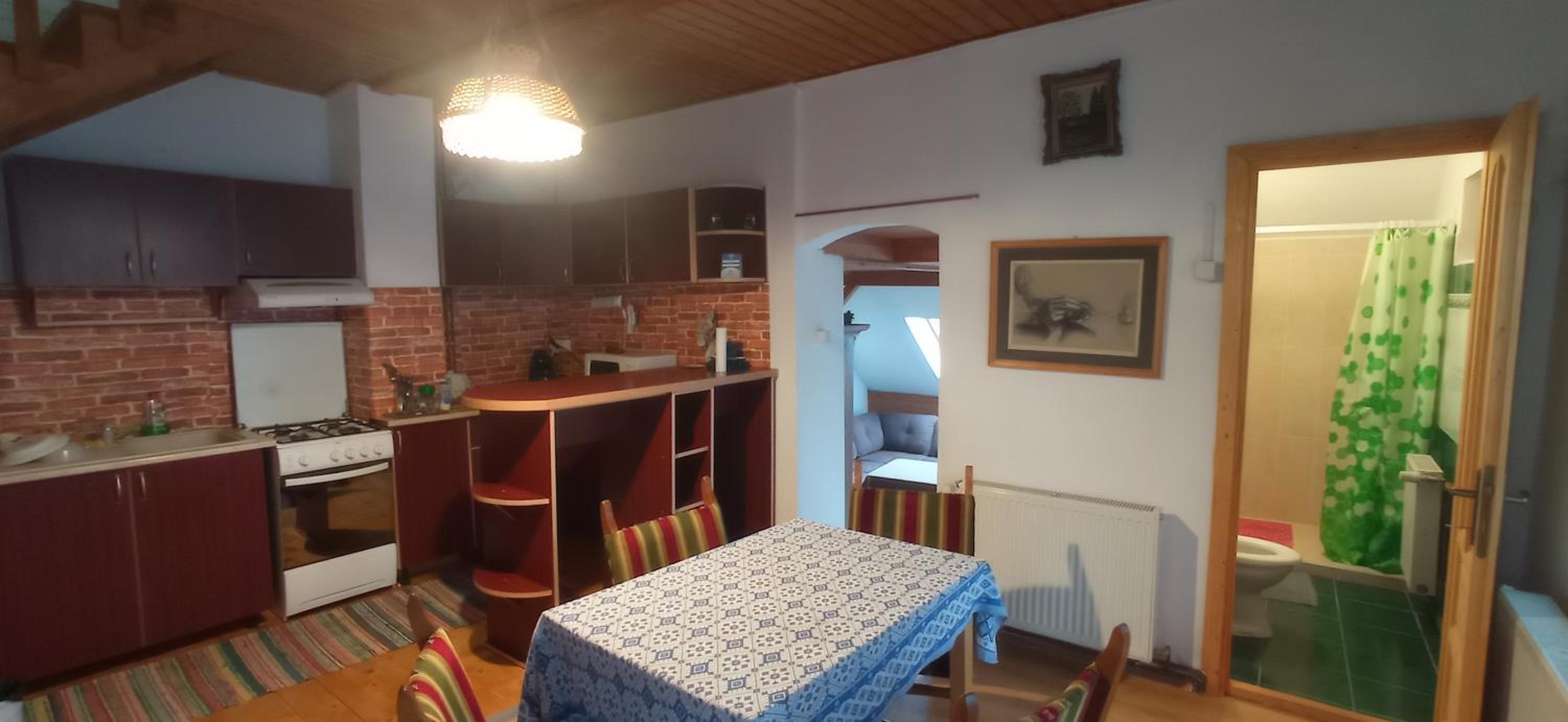 Casa de vacanta la Kerek view 3