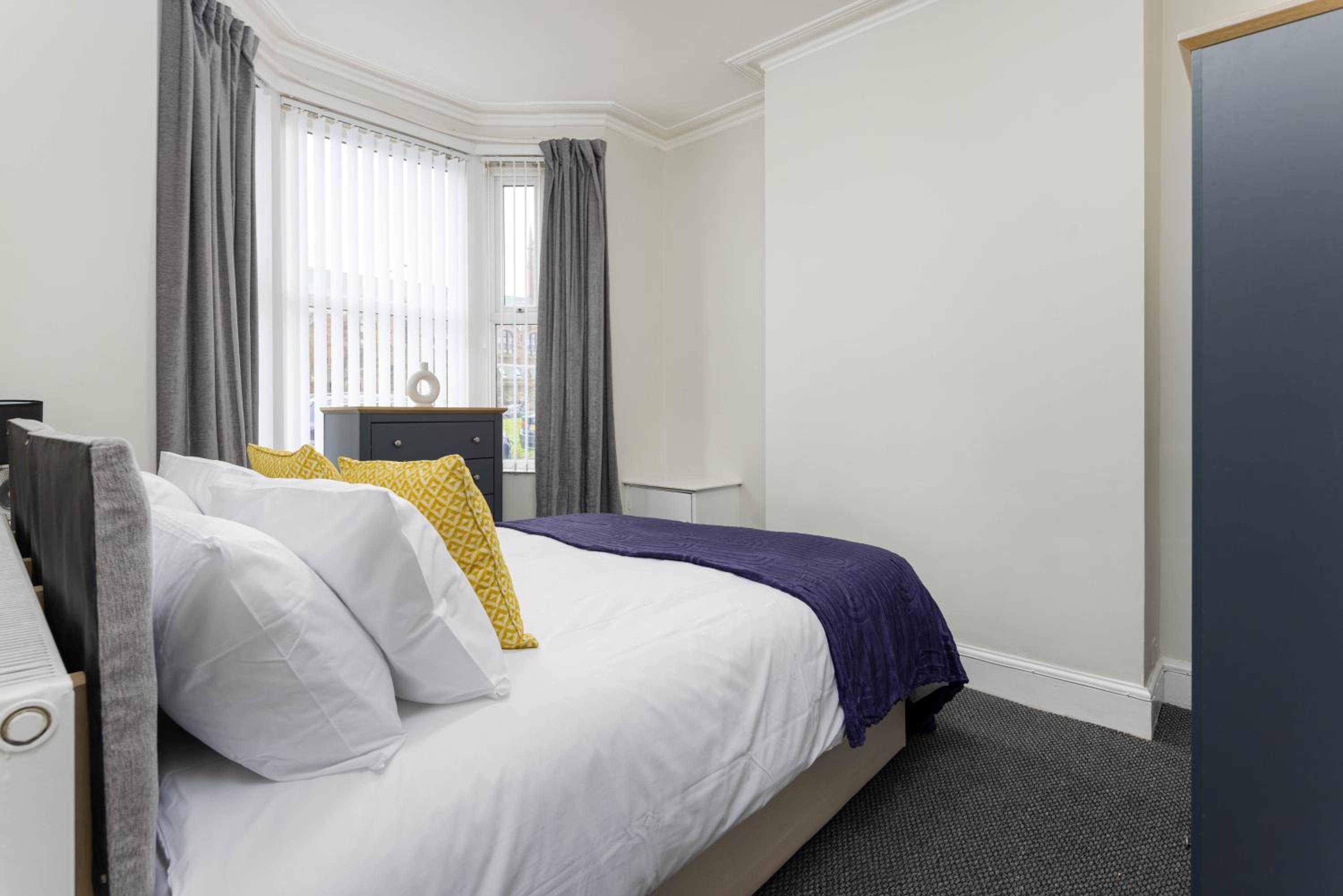Toft House - Air Host & Stay - Free Parking - Contractor Friendly