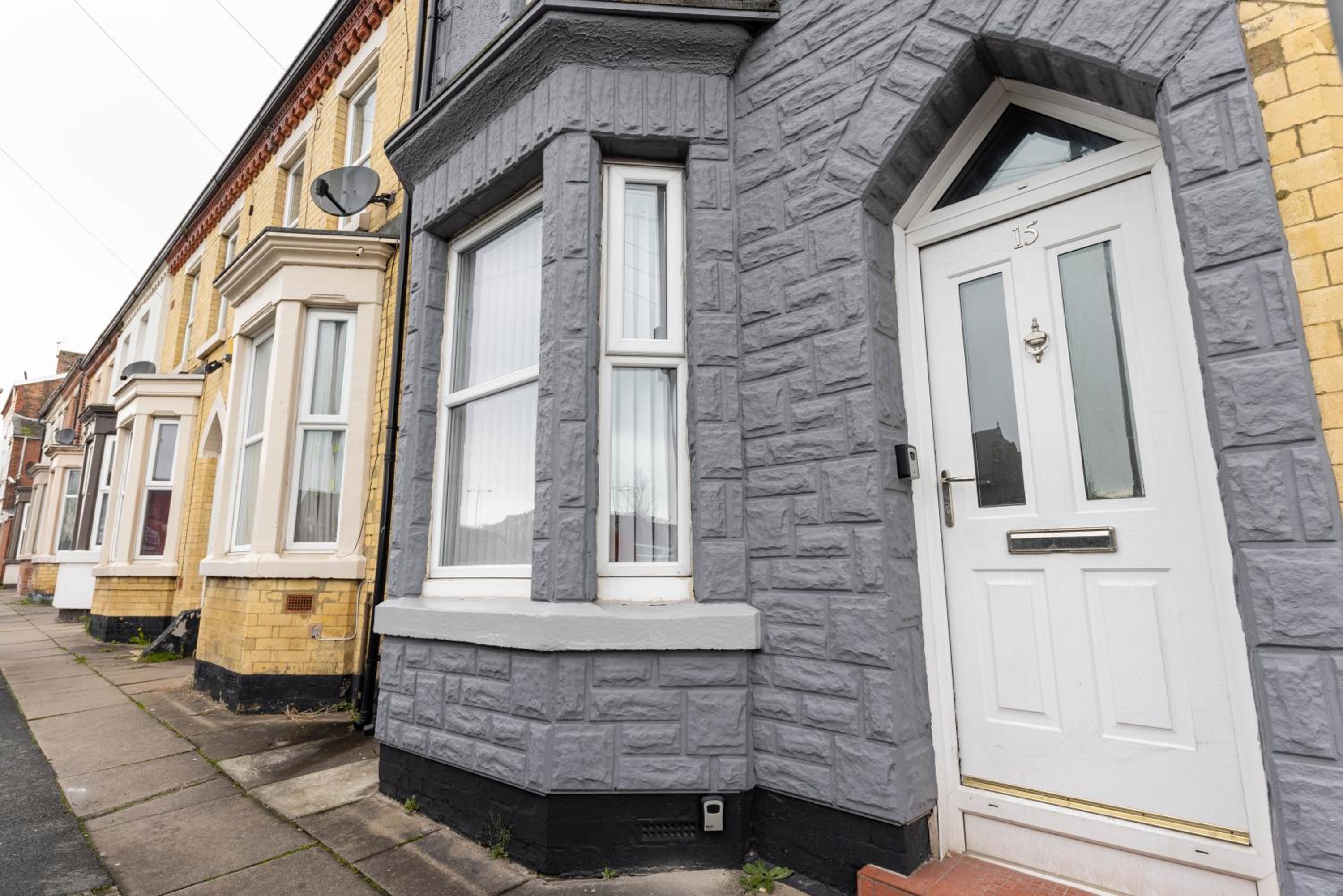Toft House - Air Host & Stay - Free Parking - Contractor Friendly