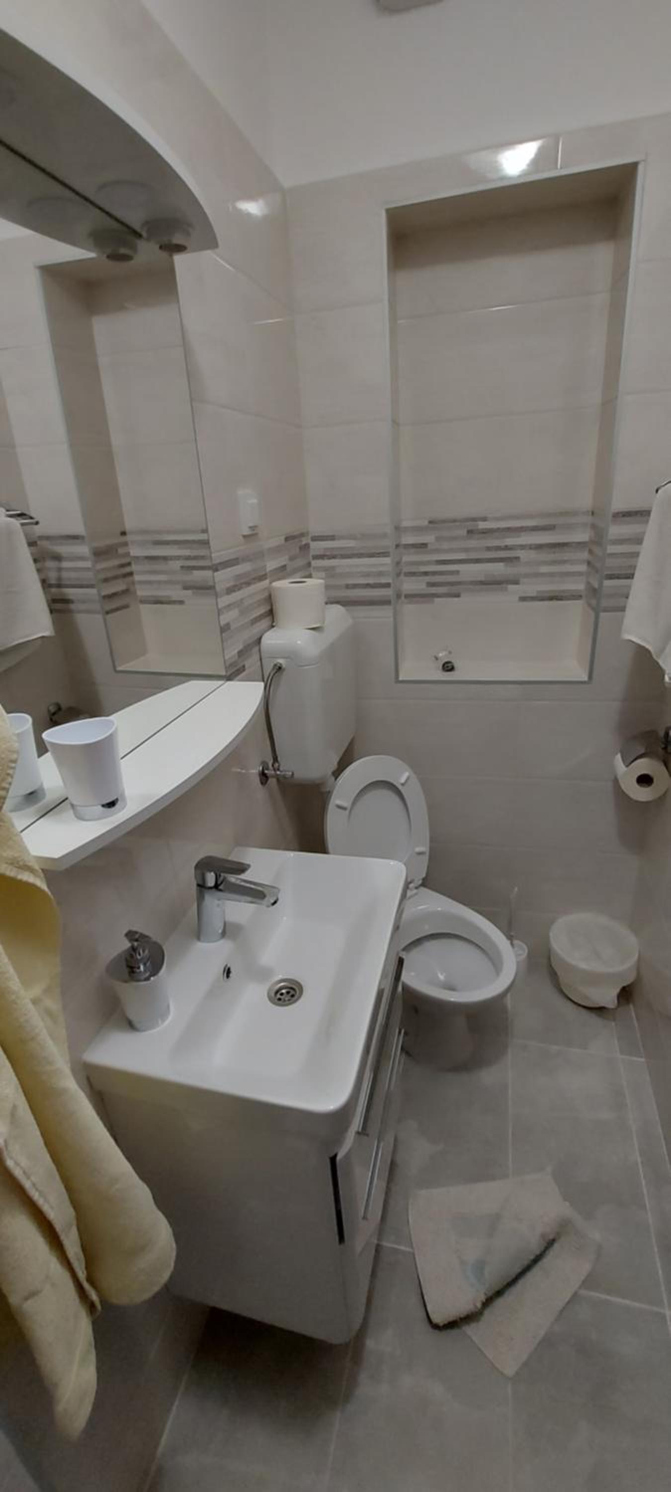 Photo 37
