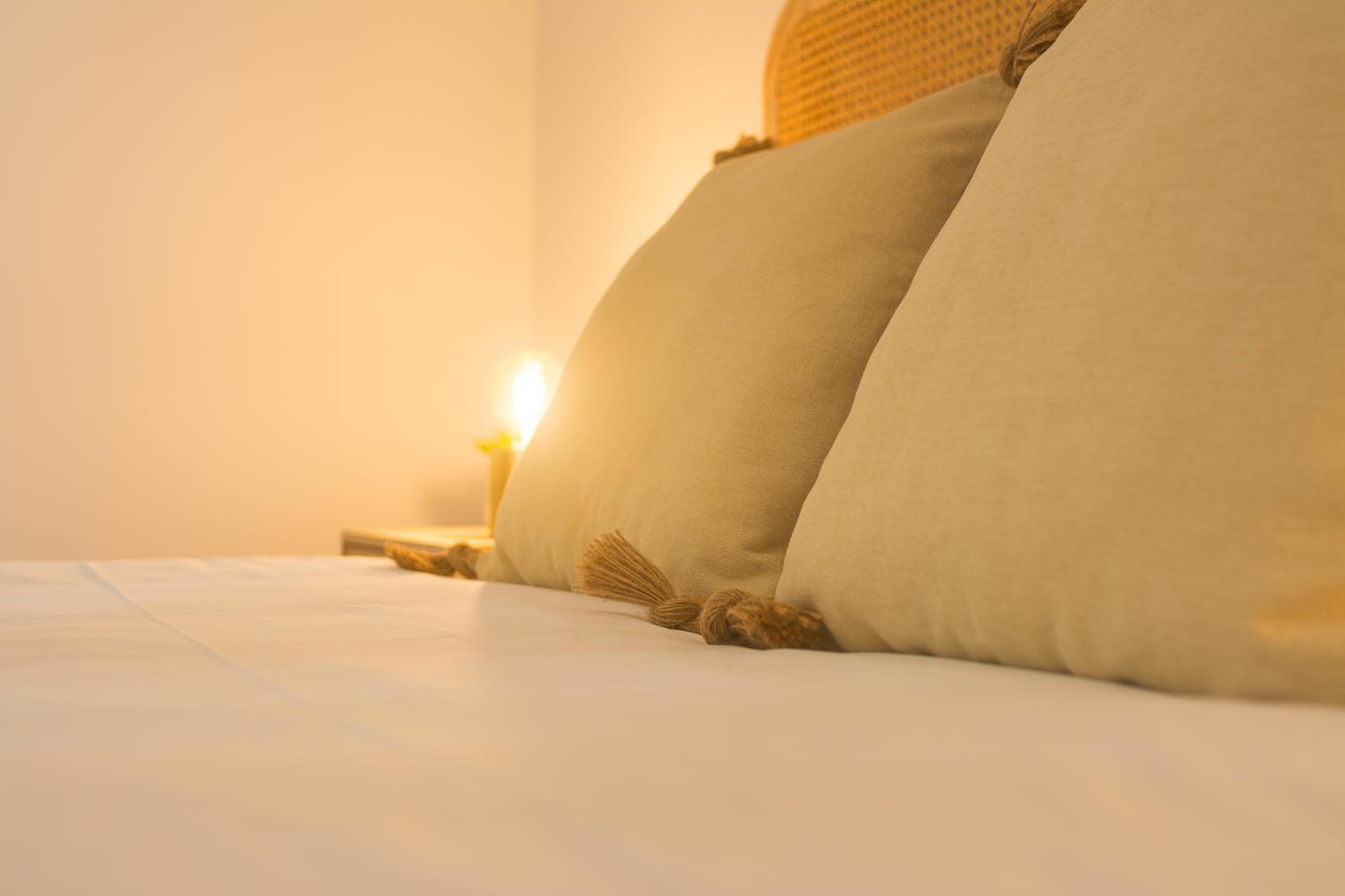 Cozy Apartment with Patio near Carcavelos Beach view 4