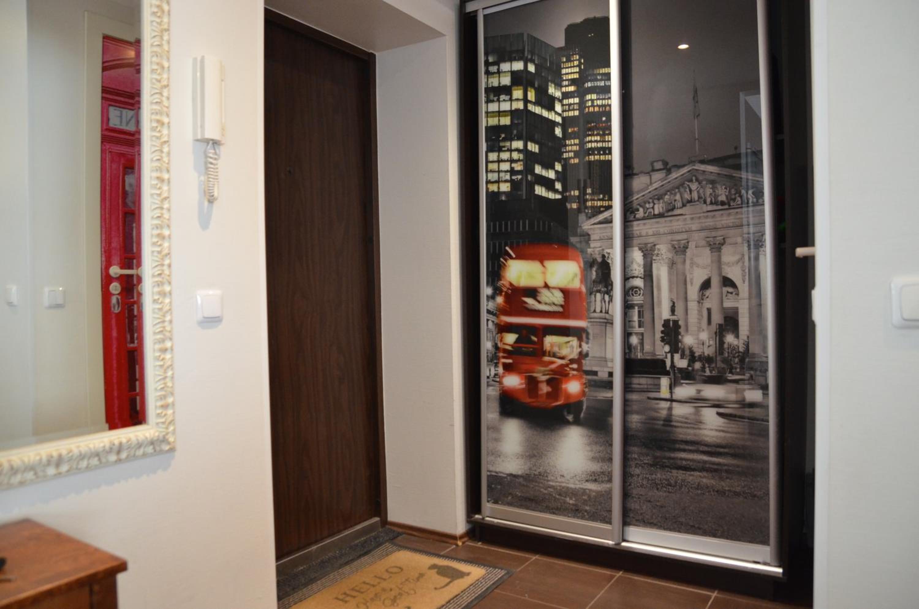 Liivalaia city center apartment