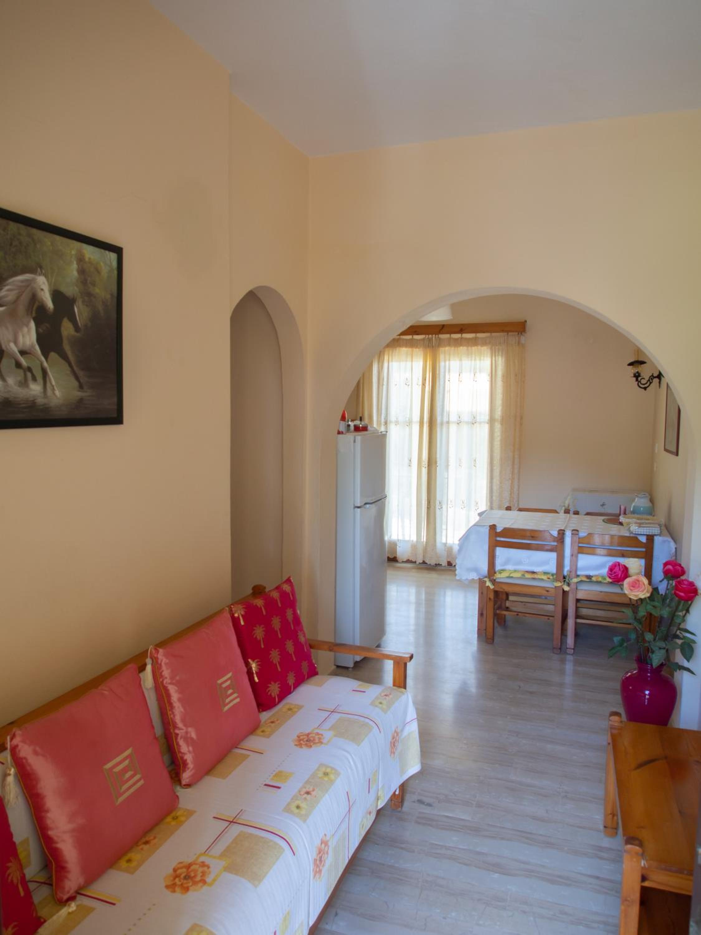 Eleni's Apartments & Studios 1