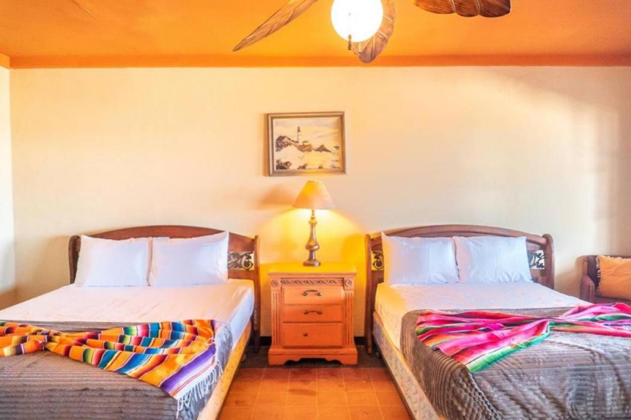 Rick`s beachfront house in San Felipe view 5