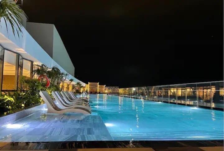 The Sóng NPT Condotel view 4