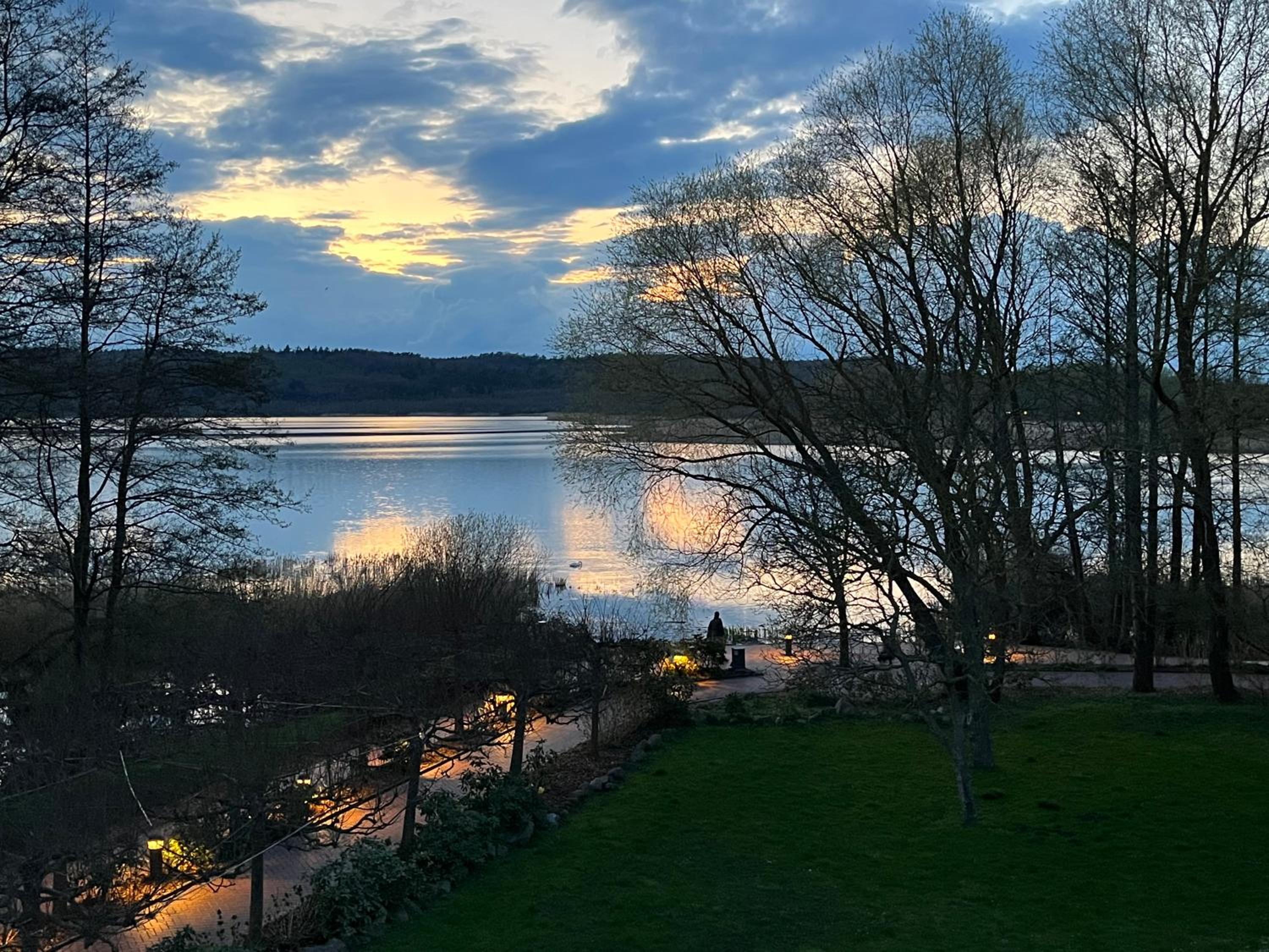 Schlösschen am Schmachter See