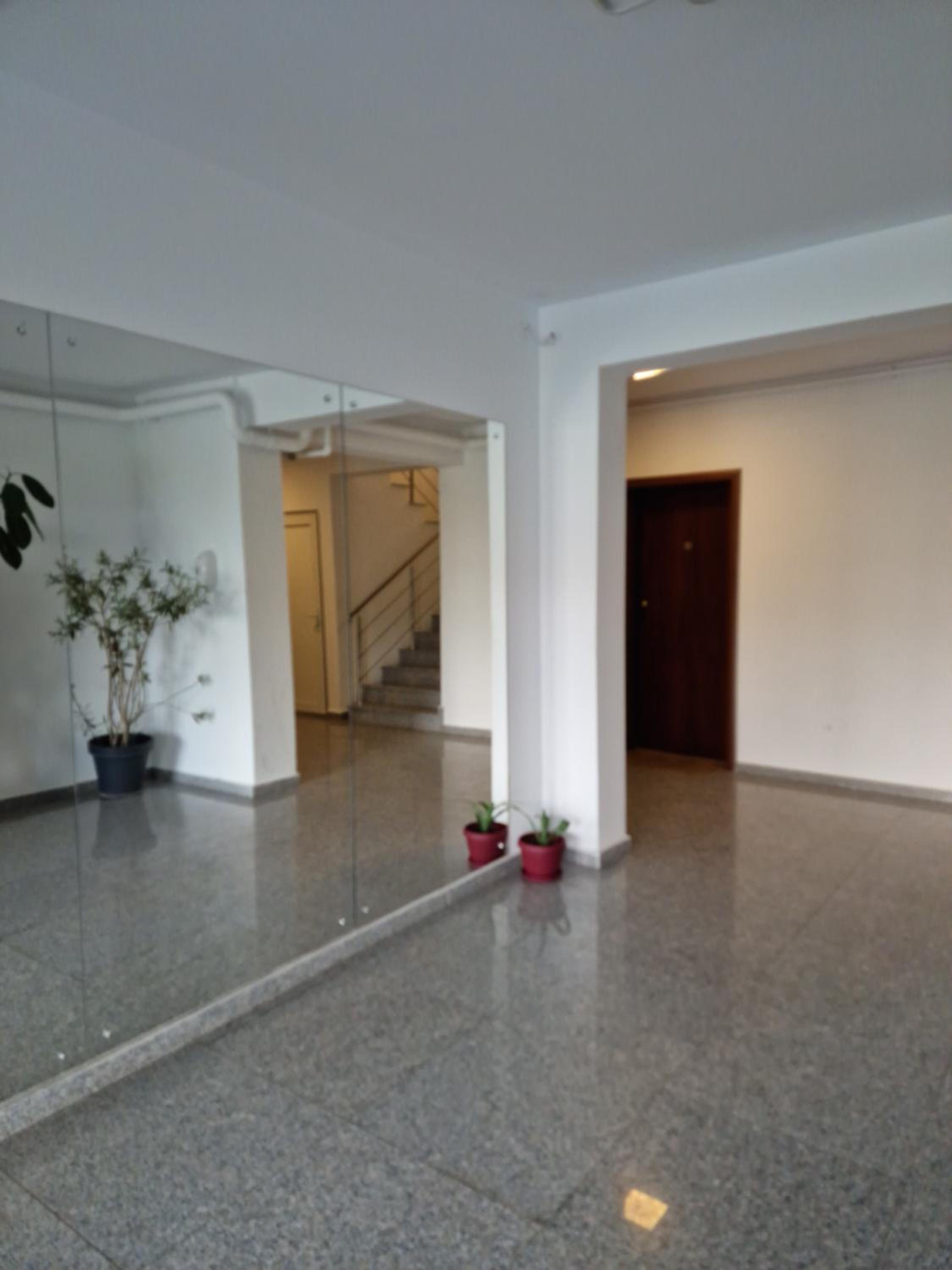 Amazing Apartament with Garden Bucharest Airport Self check-in!!