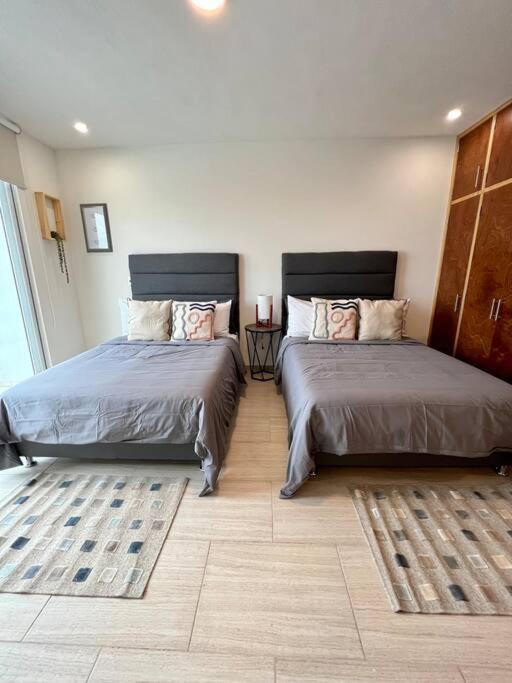 Lujoso Departamento Lomas 3 view 2