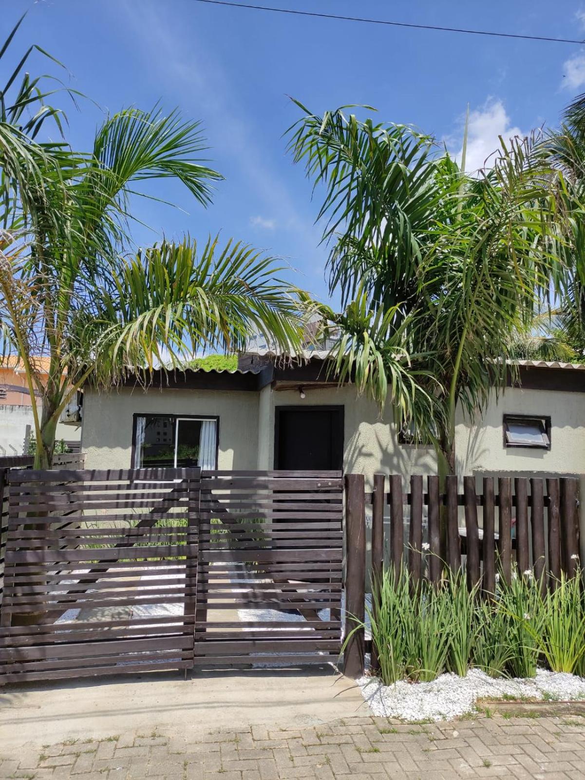 Casa na Quadra do Mar Praia Brava