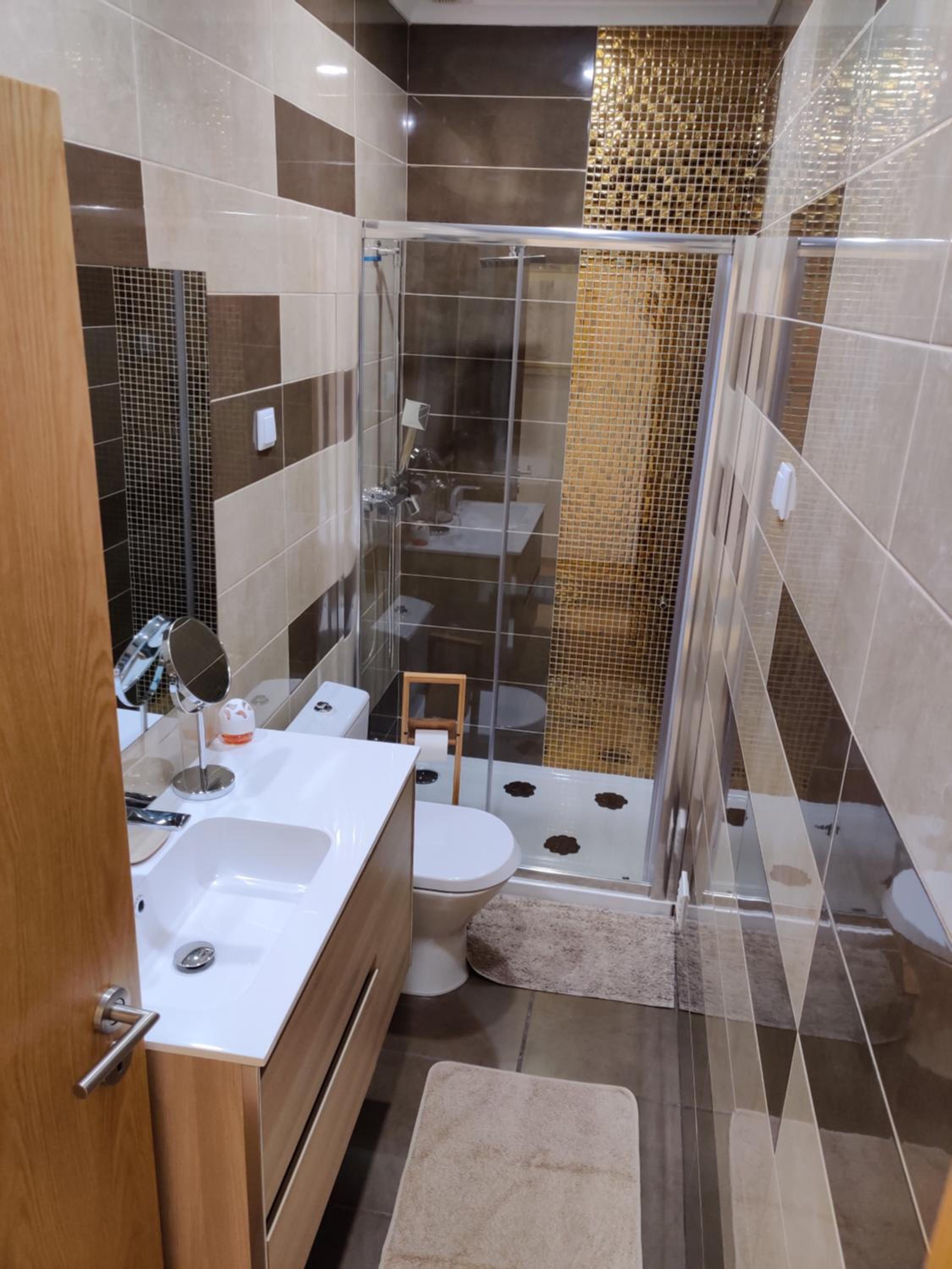 Casinha Azul en Lagos — bathroom