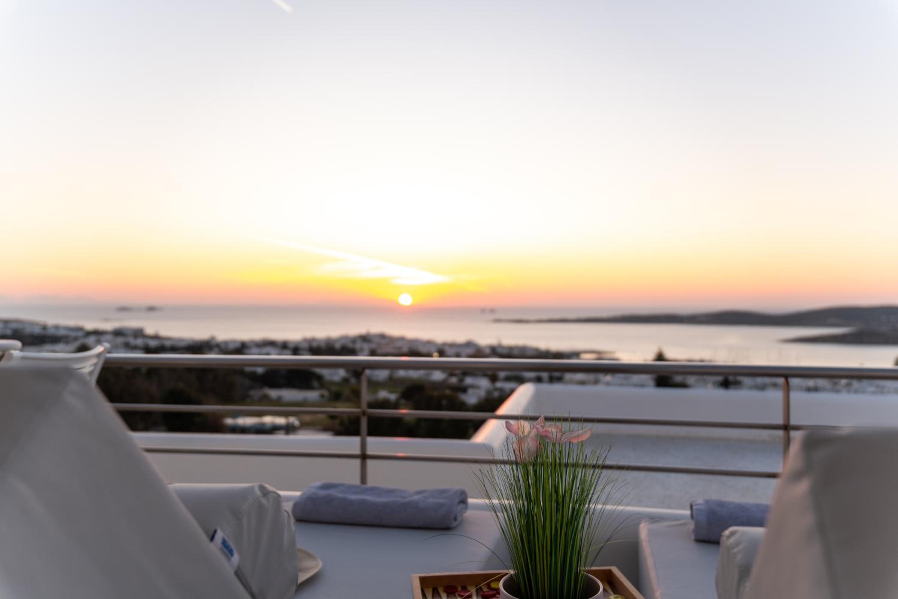 Panos Luxury Suite photo 4