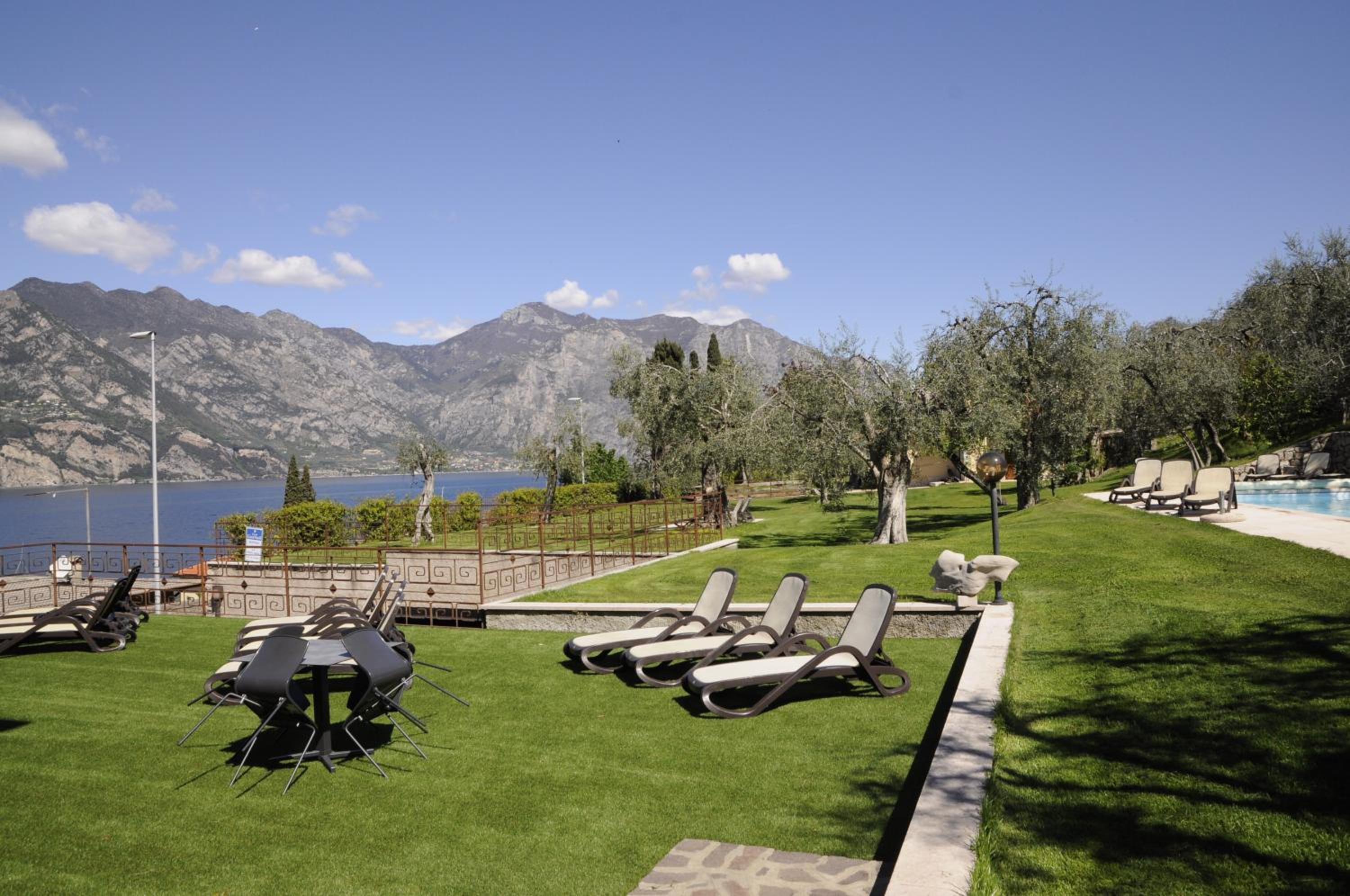 Casa Guarnati Lake View Apartments view 5