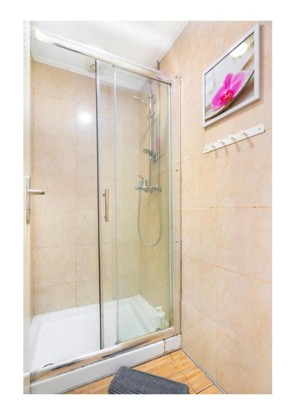 Kuta Loft Alfama view 2