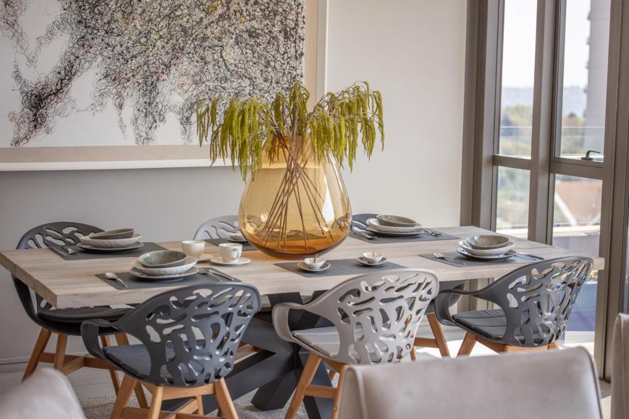 Azalia Apartments - Masingita Towers, Sandton