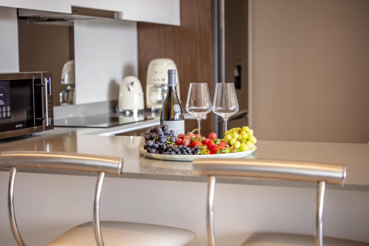 Azalia Apartments - Masingita Towers, Sandton